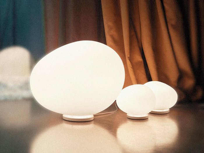 【フォスカリーニ/FOSCARINI / GOODS】のGregg Table / グレッグ テーブル インテリア・キッズ・メンズ・レディースファッション・服の通販 founy(ファウニー) https://founy.com/ 送料無料 Free Shipping アシンメトリー Asymmetrical Style ガラス Glass, Glassware テーブル Table, Dining Table ホーム・キャンプ・アウトドア・お取り寄せ Home Living / Home & Lifestyle / Camping Gear / Outdoor Camping 家具・インテリア Home Furniture & Interior. Stylish & Functional Living Spaces ライト・照明 Lamps & Lighting Fixtures |ID: prp329100004938965 ipo3291000000037061700