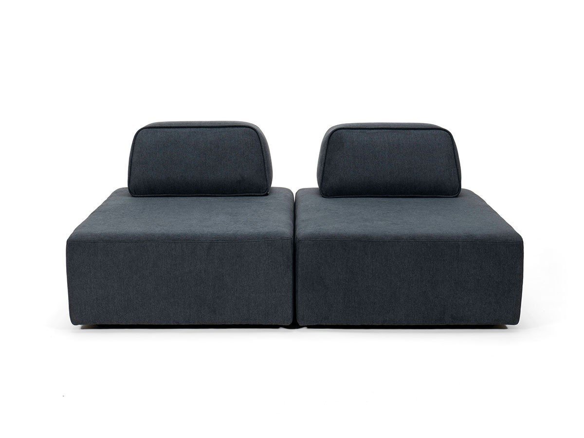 【フライミー ノワール/FLYMEe Noir / GOODS】のMY UNIT Sofa 2 Seat Set / マイ ユニット ソファ 2人掛けセット インテリア・キッズ・メンズ・レディースファッション・服の通販 founy(ファニー) 　クッション　Cushion, Throw Pillow　デスク　Desk, Work Desk　送料無料　Free Shipping　ビジネス 仕事 通勤　Business / Work / Commuting　ホーム・キャンプ・アウトドア・お取り寄せ　Home Living / Home & Lifestyle / Camping Gear / Outdoor Camping　家具・インテリア　Home Furniture & Interior. Stylish & Functional Living Spaces　ソファー　Couches & Sofas　底部に滑り止め生地を使用したバッククッション(背クッション)は、ベース上の好きな位置に設置できます。|ID: prp329100004939031 ipo3291000000037062374