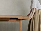【ノル/NOR / CRASH GATE / GOODS】のPAUSE TABLE / パウス 伸長式テーブル 幅90cm(OAK-LBR) 人気、トレンドファッション・服の通販 founy(ファニー) シンプル Simple, Minimal テーブル Table, Dining Table ホーム・キャンプ・アウトドア・お取り寄せ Home Living / Home & Lifestyle / Camping Gear / Outdoor Camping 家具・インテリア Home Furniture & Interior. Stylish & Functional Living Spaces テーブル Dining, Coffee & Side Tables ダイニングテーブル・食卓テーブル Dining Tables thumbnail 参考イメージ|ID: prp329100004939059 ipo3291000000037062679