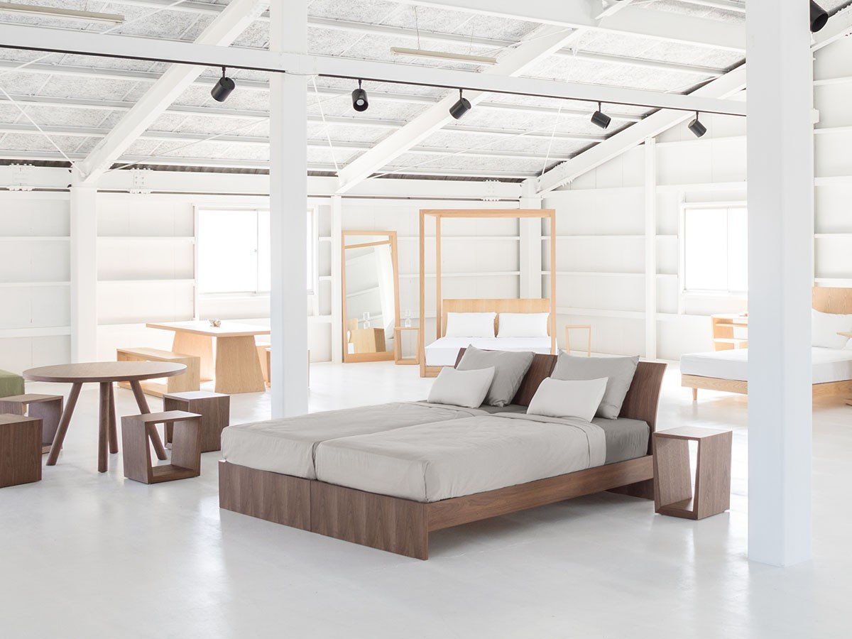 【フライミー ヴェール/FLYMEe vert / GOODS】のHIBARI BED FRAME / ヒバリ ベッドフレーム インテリア・キッズ・メンズ・レディースファッション・服の通販 founy(ファニー) 　シンプル　Simple, Minimal　ダブル　Double, Double-Breasted　バランス　Balance, Style Balance　フレーム　Frame, Outline　モチーフ　Motif, Design Theme　ホーム・キャンプ・アウトドア・お取り寄せ　Home Living / Home & Lifestyle / Camping Gear / Outdoor Camping　家具・インテリア　Home Furniture & Interior. Stylish & Functional Living Spaces　ベッド　Modern Beds for Every Room　シングルベッド・1人用ベッド　Single Bed　ホーム・キャンプ・アウトドア・お取り寄せ　Home Living / Home & Lifestyle / Camping Gear / Outdoor Camping　家具・インテリア　Home Furniture & Interior. Stylish & Functional Living Spaces　ベッド　Modern Beds for Every Room　セミダブルベッド　Small Double Bed / Three-Quarter Bed　ホーム・キャンプ・アウトドア・お取り寄せ　Home Living / Home & Lifestyle / Camping Gear / Outdoor Camping　家具・インテリア　Home Furniture & Interior. Stylish & Functional Living Spaces　ベッド　Modern Beds for Every Room　ダブルベッド・2人用ベッド　Double Bed / Full Size Bed　ホーム・キャンプ・アウトドア・お取り寄せ　Home Living / Home & Lifestyle / Camping Gear / Outdoor Camping　家具・インテリア　Home Furniture & Interior. Stylish & Functional Living Spaces　ベッド　Modern Beds for Every Room　シングルサイズを2台並べてキングサイズとして使うことも可能です。|ID: prp329100004939089 ipo3291000000037062953