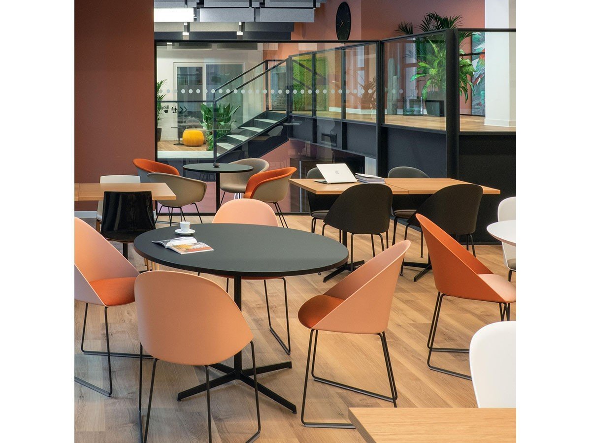 【アルペール/arper / GOODS】のCila Chair / シーラ アームレスチェア スレッド脚 インテリア・キッズ・メンズ・レディースファッション・服の通販 founy(ファニー) 　シンプル　Simple, Minimal　スリム　Slim, Slim Fit　ドレス　Dress, One-Piece　送料無料　Free Shipping　ホーム・キャンプ・アウトドア・お取り寄せ　Home Living / Home & Lifestyle / Camping Gear / Outdoor Camping　家具・インテリア　Home Furniture & Interior. Stylish & Functional Living Spaces　チェア・椅子　Seating & Chairs　ダイニングチェア・木製チェア　Dining Chairs　参考イメージ|ID: prp329100004939201 ipo3291000000037063834