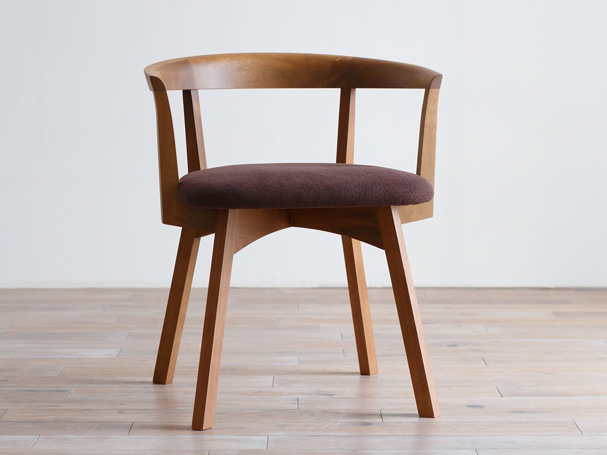 【プーロ/PURO / GOODS】のARM CHAIR / アームチェア インテリア・キッズ・メンズ・レディースファッション・服の通販 founy(ファニー) 　スプリング　Spring, Spring Collection　タオル　Towel, Bath Towel　ファブリック　Fabric, Textile　フォーム　Form　フランス　France, French　フレーム　Frame, Outline　モダン　Modern, Contemporary　送料無料　Free Shipping　ホーム・キャンプ・アウトドア・お取り寄せ　Home Living / Home & Lifestyle / Camping Gear / Outdoor Camping　家具・インテリア　Home Furniture & Interior. Stylish & Functional Living Spaces　チェア・椅子　Seating & Chairs　ダイニングチェア・木製チェア　Dining Chairs　ホーム・キャンプ・アウトドア・お取り寄せ　Home Living / Home & Lifestyle / Camping Gear / Outdoor Camping　家具・インテリア　Home Furniture & Interior. Stylish & Functional Living Spaces　チェア・椅子　Seating & Chairs　アームチェア・アクセントチェア　Armchairs & Accent Chairs　張地:ブラウン|ID: prp329100004939522 ipo3291000000037066204