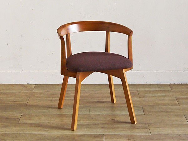 【プーロ/PURO / GOODS】のARM CHAIR / アームチェア インテリア・キッズ・メンズ・レディースファッション・服の通販 founy(ファニー) 　スプリング　Spring, Spring Collection　タオル　Towel, Bath Towel　ファブリック　Fabric, Textile　フォーム　Form　フランス　France, French　フレーム　Frame, Outline　モダン　Modern, Contemporary　送料無料　Free Shipping　ホーム・キャンプ・アウトドア・お取り寄せ　Home Living / Home & Lifestyle / Camping Gear / Outdoor Camping　家具・インテリア　Home Furniture & Interior. Stylish & Functional Living Spaces　チェア・椅子　Seating & Chairs　ダイニングチェア・木製チェア　Dining Chairs　ホーム・キャンプ・アウトドア・お取り寄せ　Home Living / Home & Lifestyle / Camping Gear / Outdoor Camping　家具・インテリア　Home Furniture & Interior. Stylish & Functional Living Spaces　チェア・椅子　Seating & Chairs　アームチェア・アクセントチェア　Armchairs & Accent Chairs　張地:ブラウン|ID: prp329100004939522 ipo3291000000037066213