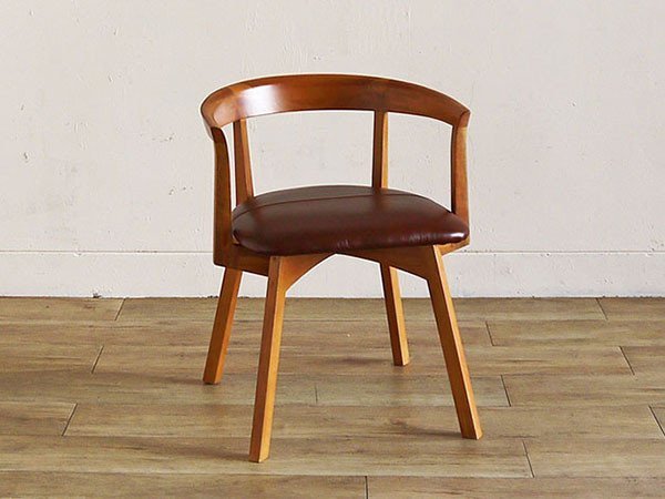 【プーロ/PURO / GOODS】のARM CHAIR / アームチェア インテリア・キッズ・メンズ・レディースファッション・服の通販 founy(ファニー) 　スプリング　Spring, Spring Collection　タオル　Towel, Bath Towel　ファブリック　Fabric, Textile　フォーム　Form　フランス　France, French　フレーム　Frame, Outline　モダン　Modern, Contemporary　送料無料　Free Shipping　ホーム・キャンプ・アウトドア・お取り寄せ　Home Living / Home & Lifestyle / Camping Gear / Outdoor Camping　家具・インテリア　Home Furniture & Interior. Stylish & Functional Living Spaces　チェア・椅子　Seating & Chairs　ダイニングチェア・木製チェア　Dining Chairs　ホーム・キャンプ・アウトドア・お取り寄せ　Home Living / Home & Lifestyle / Camping Gear / Outdoor Camping　家具・インテリア　Home Furniture & Interior. Stylish & Functional Living Spaces　チェア・椅子　Seating & Chairs　アームチェア・アクセントチェア　Armchairs & Accent Chairs　張地:レザー / ブラウン|ID: prp329100004939522 ipo3291000000037066216