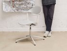 【ヴィトラ/Vitra / GOODS】のMynt / ミント プラスチック 4スターベース グライド シートグレー RE、フレーム / ベースソフトライト|ID: prp329100004939599 ipo3291000000037260574