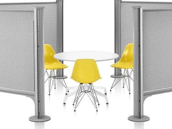 【ハーマンミラー/Herman Miller / GOODS】のEames Molded Plastic Side Shell Chair / イームズ プラスチックサイドシェルチェア ワイヤーベース / ブラック脚 DSR. BK インテリア・キッズ・メンズ・レディースファッション・服の通販 founy(ファニー) 　シンプル　Simple, Minimal　人気　Popular, Best Seller　フォルム　Silhouette, Form　ワイヤー　Wire, Wired Bra　ホーム・キャンプ・アウトドア・お取り寄せ　Home Living / Home & Lifestyle / Camping Gear / Outdoor Camping　家具・インテリア　Home Furniture & Interior. Stylish & Functional Living Spaces　チェア・椅子　Seating & Chairs　ダイニングチェア・木製チェア　Dining Chairs　参考イメージ|ID: prp329100004939673 ipo3291000000037068222