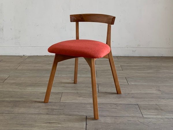 【プーロ/PURO / GOODS】のSIDE CHAIR / サイドチェア インテリア・キッズ・メンズ・レディースファッション・服の通販 founy(ファニー) 　スプリング　Spring, Spring Collection　タオル　Towel, Bath Towel　デスク　Desk, Work Desk　ファブリック　Fabric, Textile　フォーム　Form　フランス　France, French　フレーム　Frame, Outline　モダン　Modern, Contemporary　送料無料　Free Shipping　おすすめ　Recommended / Our Picks　ホーム・キャンプ・アウトドア・お取り寄せ　Home Living / Home & Lifestyle / Camping Gear / Outdoor Camping　家具・インテリア　Home Furniture & Interior. Stylish & Functional Living Spaces　チェア・椅子　Seating & Chairs　ダイニングチェア・木製チェア　Dining Chairs　張地:オレンジ|ID: prp329100004939674 ipo3291000000037068230