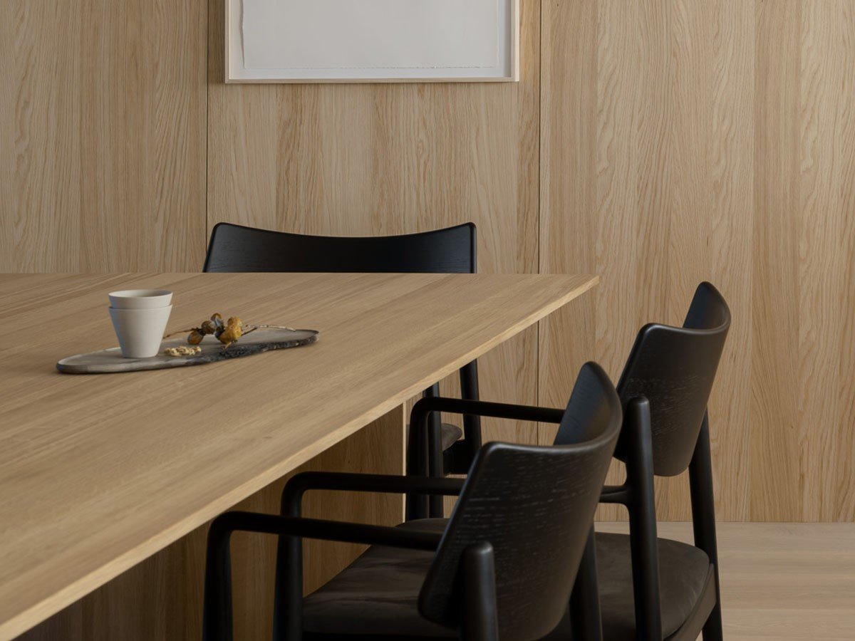 【カリモクケース/KARIMOKU CASE / GOODS】のA-DC02 / A-DC02 インテリア・キッズ・メンズ・レディースファッション・服の通販 founy(ファニー) 　コレクション　Collection, Seasonal Line　バランス　Balance, Style Balance　送料無料　Free Shipping　ホーム・キャンプ・アウトドア・お取り寄せ　Home Living / Home & Lifestyle / Camping Gear / Outdoor Camping　家具・インテリア　Home Furniture & Interior. Stylish & Functional Living Spaces　チェア・椅子　Seating & Chairs　ダイニングチェア・木製チェア　Dining Chairs　Photographer:Tomooki Kengaku|ID: prp329100004939676 ipo3291000000037068293