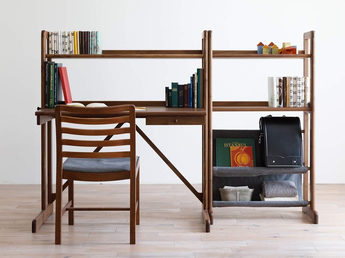 【広松木工/Hiromatsu Furniture / GOODS】のCORNICE / コルニーチェ サイドチェア インテリア・キッズ・メンズ・レディースファッション・服の通販 founy(ファニー) 　送料無料　Free Shipping　シンプル　Simple, Minimal　テーブル　Table, Dining Table　デスク　Desk, Work Desk　ファブリック　Fabric, Textile　ベーシック　Basic, Essential　リネン　Linen, Linen Fabric　ホーム・キャンプ・アウトドア・お取り寄せ　Home Living / Home & Lifestyle / Camping Gear / Outdoor Camping　家具・インテリア　Home Furniture & Interior. Stylish & Functional Living Spaces　チェア・椅子　Seating & Chairs　ダイニングチェア・木製チェア　Dining Chairs　フレーム:ウォールナット|ID: prp329100004939706 ipo3291000000037068649