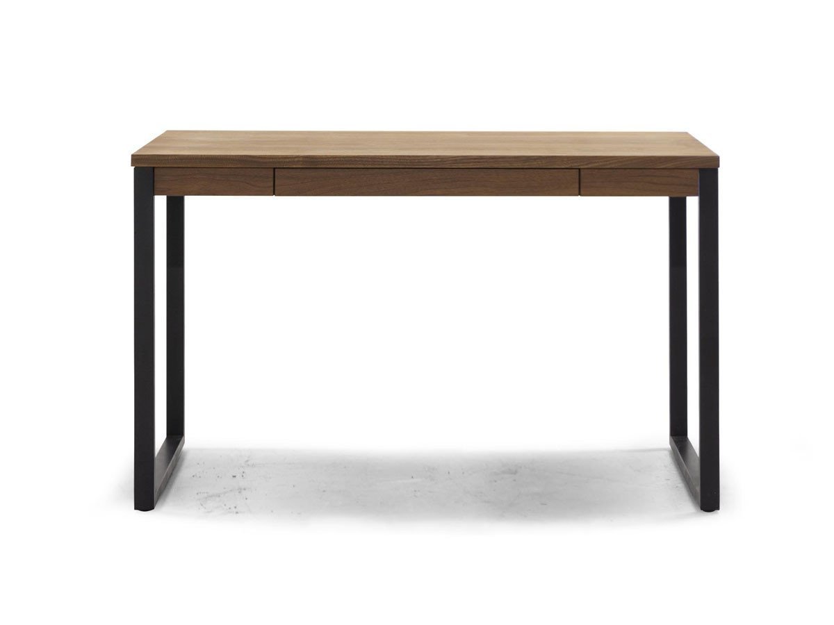 【マスターウォール/MASTERWAL / GOODS】のWIN DESK / ウィン デスク インテリア・キッズ・メンズ・レディースファッション・服の通販 founy(ファニー) 　シンプル　Simple, Minimal　デスク　Desk, Work Desk　フレーム　Frame, Outline　ホーム・キャンプ・アウトドア・お取り寄せ　Home Living / Home & Lifestyle / Camping Gear / Outdoor Camping　家具・インテリア　Home Furniture & Interior. Stylish & Functional Living Spaces　その他 インテリア雑貨、家具　Home Decor & Furniture Extras　ウッド:ウォールナット、サイズ:幅120cm|ID: prp329100004939717 ipo3291000000037068719