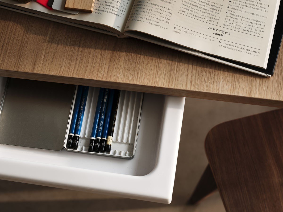 【ストリングファニチャー/String Furniture / GOODS】のWorks Sit-stand Desk / Electrical / ワークス 昇降式ワークデスク 幅160cm オーク天板 インテリア・キッズ・メンズ・レディースファッション・服の通販 founy(ファニー) 　エレガント 上品　Elegant　テーブル　Table, Dining Table　デスク　Desk, Work Desk　リバーシブル　Reversible, Two-Sided　ワーク　Workwear, Utility Style　ビジネス 仕事 通勤　Business / Work / Commuting　ホーム・キャンプ・アウトドア・お取り寄せ　Home Living / Home & Lifestyle / Camping Gear / Outdoor Camping　家具・インテリア　Home Furniture & Interior. Stylish & Functional Living Spaces　その他 インテリア雑貨、家具　Home Decor & Furniture Extras　オプションで天板下に薄型の引出しを追加できます。引出しのカラーはホワイトのみの展開です。|ID: prp329100004939876 ipo3291000000037070137