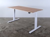 【ボーダレス/BORDERLESS / GOODS】のFeEL / フィール 電動昇降デスク(ラワン天板) 大人の最旬トレンドファッション＆コーディネート founy(ファウニー) シンプル Simple, Minimal テーブル Table, Dining Table デスク Desk, Work Desk バランス Balance, Style Balance 送料無料 Free Shipping ビジネス 仕事 通勤 Business / Work / Commuting ホーム・キャンプ・アウトドア・お取り寄せ Home Living / Home & Lifestyle / Camping Gear / Outdoor Camping 家具・インテリア Home Furniture & Interior. Stylish & Functional Living Spaces その他 インテリア雑貨、家具 Home Decor & Furniture Extras |ID:prp329100004939879