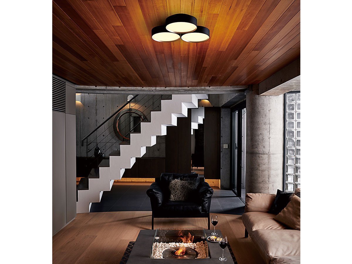 【フライミー ノワール/FLYMEe Noir / GOODS】のLED Ceiling Lamp / LED シーリングランプ #119898 インテリア・キッズ・メンズ・レディースファッション・服の通販 founy(ファニー) 　ウッド　Wooden Design　切替　Switching, Contrast Panel　シンプル　Simple, Minimal　送料無料　Free Shipping　ホーム・キャンプ・アウトドア・お取り寄せ　Home Living / Home & Lifestyle / Camping Gear / Outdoor Camping　家具・インテリア　Home Furniture & Interior. Stylish & Functional Living Spaces　ライト・照明　Lamps & Lighting Fixtures　シーリングライト・天井照明　Ceiling Light / Flush Mount Light　メイン + アッパーライト点灯時参考イメージ|ID: prp329100004940165 ipo3291000000037073939