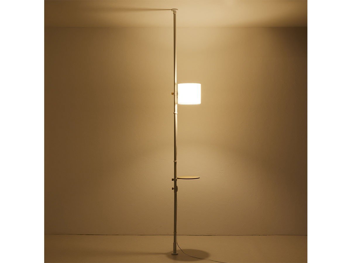 【ドロー ア ライン/DRAW A LINE / GOODS】のFabric Floorlight Table Set / ファブリック フロアライト テーブル セット インテリア・キッズ・メンズ・レディースファッション・服の通販 founy(ファニー) 　アクセサリー　Fashion Accessories　テーブル　Table, Dining Table　時計　Watch, Wristwatch　ファブリック　Fabric, Textile　送料無料　Free Shipping　ホーム・キャンプ・アウトドア・お取り寄せ　Home Living / Home & Lifestyle / Camping Gear / Outdoor Camping　家具・インテリア　Home Furniture & Interior. Stylish & Functional Living Spaces　ライト・照明　Lamps & Lighting Fixtures　フロアランプ・スタンドライト　Floor Lamp / Standing Lamp　電球60W使用イメージ|ID: prp329100004940169 ipo3291000000037073977