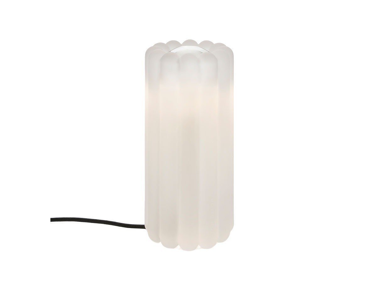 【トム ディクソン/Tom Dixon / GOODS】のPress Table / プレス テーブル インテリア・キッズ・メンズ・レディースファッション・服の通販 founy(ファニー) 　送料無料　Free Shipping　エレガント 上品　Elegant　ガラス　Glass, Glassware　テーブル　Table, Dining Table　ホーム・キャンプ・アウトドア・お取り寄せ　Home Living / Home & Lifestyle / Camping Gear / Outdoor Camping　家具・インテリア　Home Furniture & Interior. Stylish & Functional Living Spaces　ライト・照明　Lamps & Lighting Fixtures　フロスト(点灯時)|ID: prp329100004940239 ipo3291000000037074666