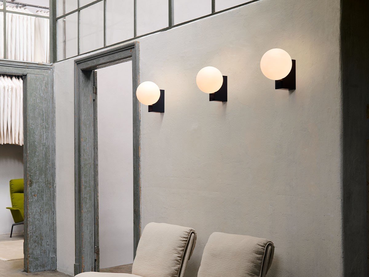 【アンドトラディション/&Tradition / GOODS】のJourney Wall SHY2 / ジャーニー ウォール SHY2 インテリア・キッズ・メンズ・レディースファッション・服の通販 founy(ファニー) 　送料無料　Free Shipping　エレガント 上品　Elegant　ガラス　Glass, Glassware　シンプル　Simple, Minimal　ホーム・キャンプ・アウトドア・お取り寄せ　Home Living / Home & Lifestyle / Camping Gear / Outdoor Camping　家具・インテリア　Home Furniture & Interior. Stylish & Functional Living Spaces　ライト・照明　Lamps & Lighting Fixtures　スチールブルー|ID: prp329100004940293 ipo3291000000037075236