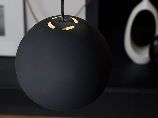 【フライミーパーラー/FLYMEe Parlor / GOODS】のPendant Light / 1灯ペンダントライト #108064 インテリア・キッズ・メンズ・レディースファッション・服の通販 founy(ファニー) 　送料無料　Free Shipping　クール　Cool, Chic　シンプル　Simple, Minimal　バランス　Balance, Style Balance　フォルム　Silhouette, Form　ホーム・キャンプ・アウトドア・お取り寄せ　Home Living / Home & Lifestyle / Camping Gear / Outdoor Camping　家具・インテリア　Home Furniture & Interior. Stylish & Functional Living Spaces　ライト・照明　Lamps & Lighting Fixtures　ペンダントライト・吊り下げ照明　Pendant Light / Hanging Light Fixture　参考イメージ|ID: prp329100004940345 ipo3291000000037075724