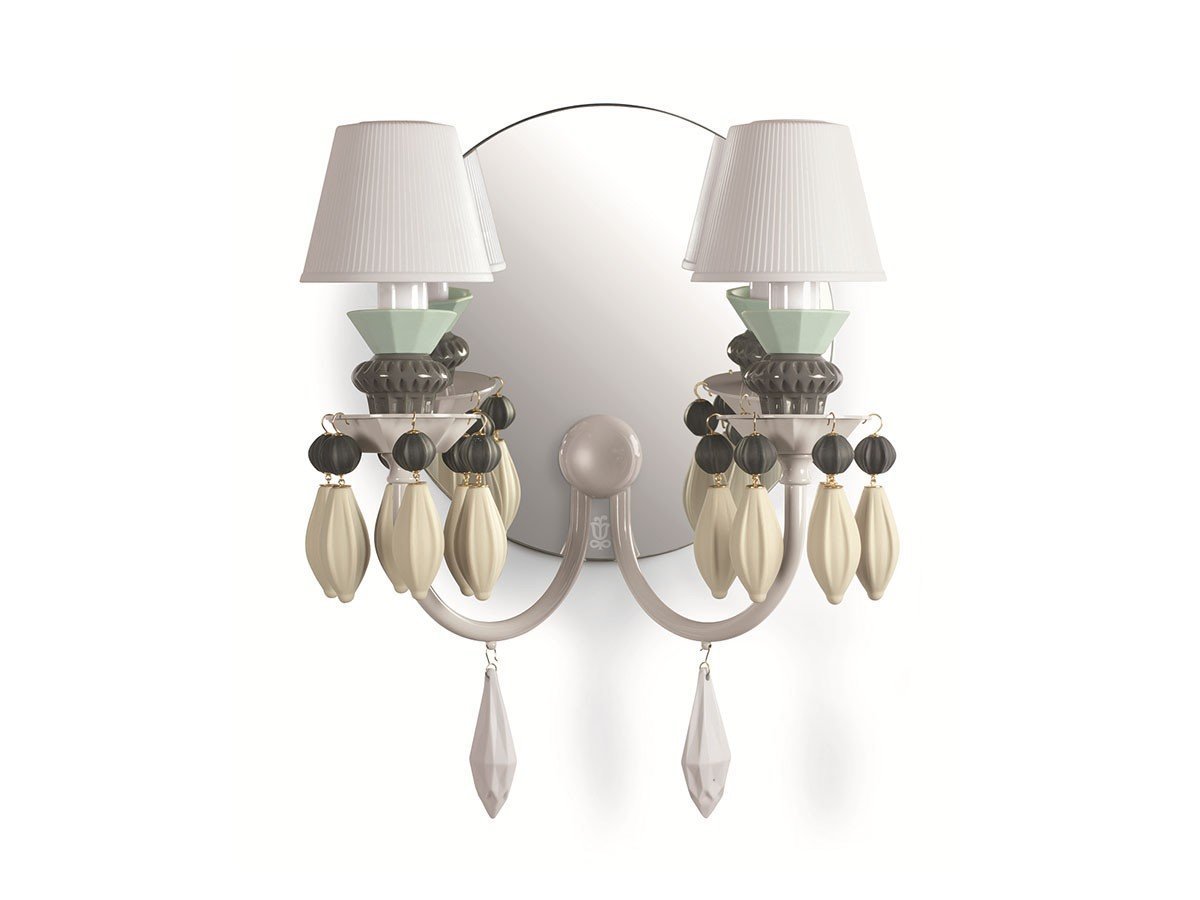 【リヤドロ/LLADRO / GOODS】のBelle de Nuit Wall Light 2 / ベル・ドゥ・ニュイ ウォールライト 2灯 インテリア・キッズ・メンズ・レディースファッション・服の通販 founy(ファニー) 　エレガント 上品　Elegant　コレクション　Collection, Seasonal Line　透かし　Cut-Out, Lacework　フォルム　Silhouette, Form　レース　Lace, Lace Fabric　送料無料　Free Shipping　ホーム・キャンプ・アウトドア・お取り寄せ　Home Living / Home & Lifestyle / Camping Gear / Outdoor Camping　家具・インテリア　Home Furniture & Interior. Stylish & Functional Living Spaces　ライト・照明　Lamps & Lighting Fixtures　ホーム・キャンプ・アウトドア・お取り寄せ　Home Living / Home & Lifestyle / Camping Gear / Outdoor Camping　家具・インテリア　Home Furniture & Interior. Stylish & Functional Living Spaces　ミラー・ドレッサー　Mirrors & Dressers　壁掛けミラー・全身鏡・スタンドミラー　Wall Mirror　ホーム・キャンプ・アウトドア・お取り寄せ　Home Living / Home & Lifestyle / Camping Gear / Outdoor Camping　家具・インテリア　Home Furniture & Interior. Stylish & Functional Living Spaces　ミラー・ドレッサー　Mirrors & Dressers　ドレッサー・ミラー付き化粧台　Vanity Table for Bedroom　ブラック|ID: prp329100004940423 ipo3291000000037076395