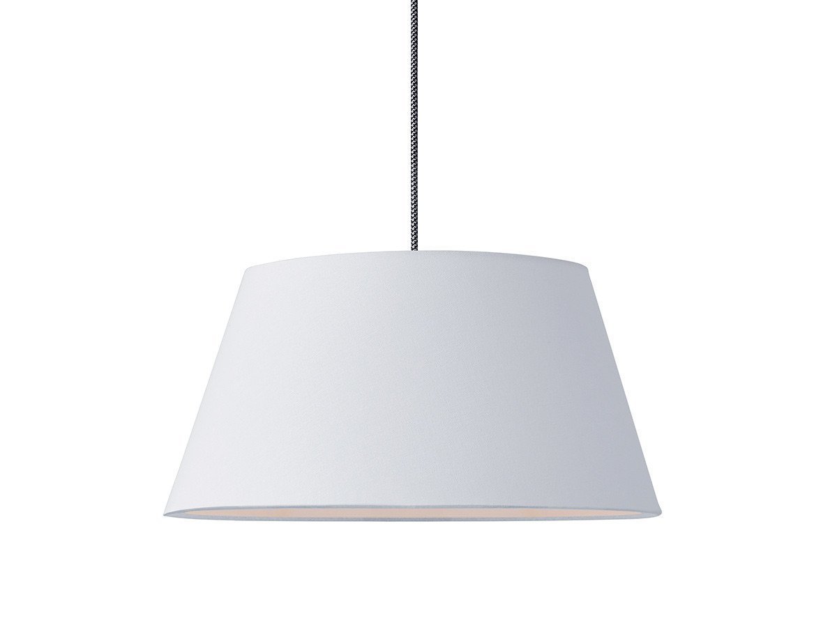 【フライミーパーラー/FLYMEe Parlor / GOODS】のPendant Light / ペンダントライト #108062 インテリア・キッズ・メンズ・レディースファッション・服の通販 founy(ファニー) 　送料無料　Free Shipping　コンパクト　Compact, Small Size　シンプル　Simple, Minimal　モノトーン　Monotone, Black and White　ホーム・キャンプ・アウトドア・お取り寄せ　Home Living / Home & Lifestyle / Camping Gear / Outdoor Camping　家具・インテリア　Home Furniture & Interior. Stylish & Functional Living Spaces　ライト・照明　Lamps & Lighting Fixtures　ペンダントライト・吊り下げ照明　Pendant Light / Hanging Light Fixture　ホワイト|ID: prp329100004940448 ipo3291000000037076604