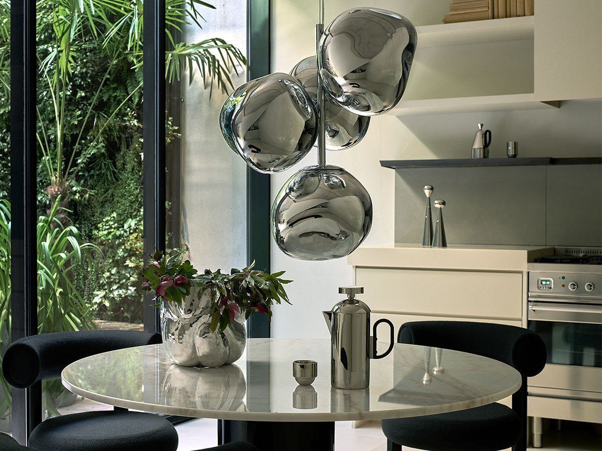 【トム ディクソン/Tom Dixon / GOODS】のMelt Mini Chandelier / メルト ミニ シャンデリア インテリア・キッズ・メンズ・レディースファッション・服の通販 founy(ファニー) 　送料無料　Free Shipping　ガラス　Glass, Glassware　コレクション　Collection, Seasonal Line　コンパクト　Compact, Small Size　ハンド　Hand, Handmade　ホーム・キャンプ・アウトドア・お取り寄せ　Home Living / Home & Lifestyle / Camping Gear / Outdoor Camping　家具・インテリア　Home Furniture & Interior. Stylish & Functional Living Spaces　ライト・照明　Lamps & Lighting Fixtures　シャンデリア・クリスタル照明　Chandelier / Crystal Ceiling Light　クローム|ID: prp329100004940488 ipo3291000000037076980