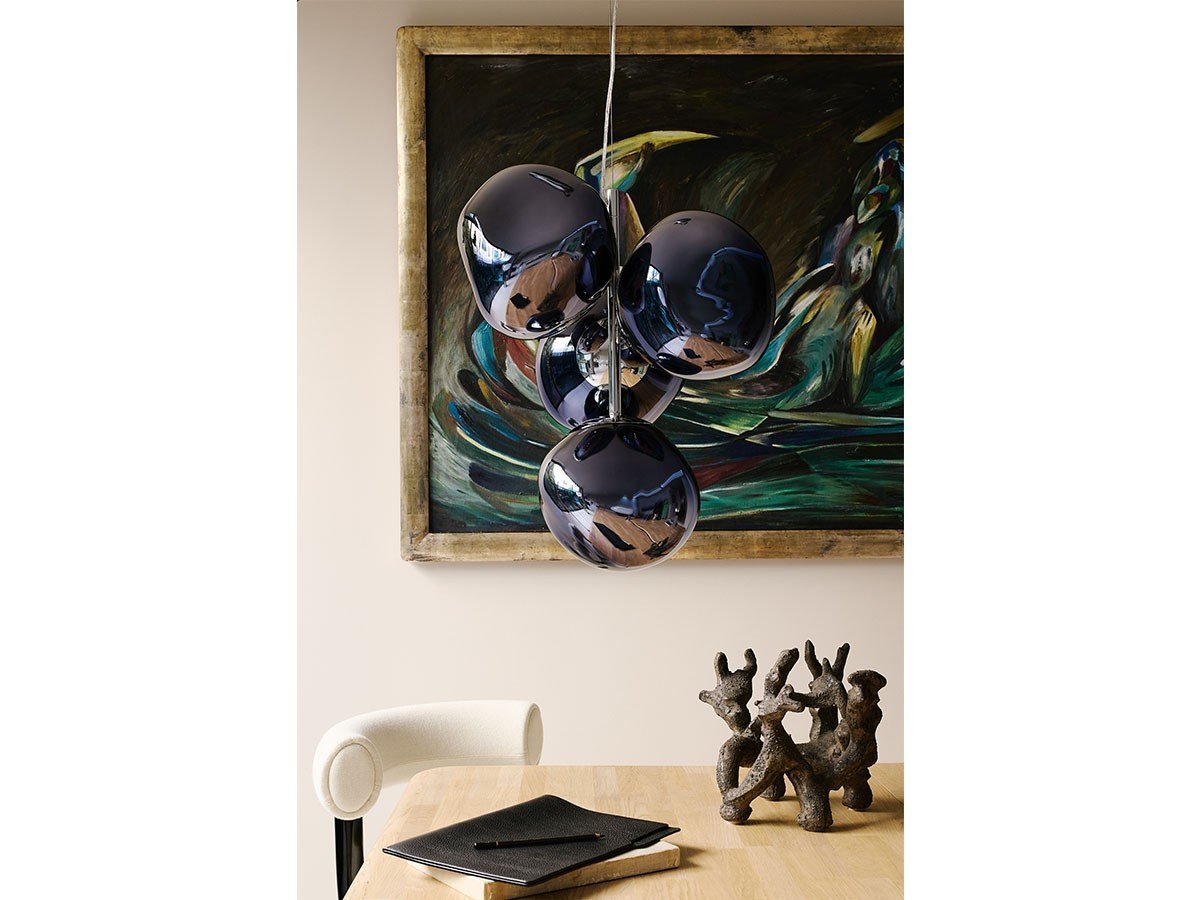 【トム ディクソン/Tom Dixon / GOODS】のMelt Mini Chandelier / メルト ミニ シャンデリア インテリア・キッズ・メンズ・レディースファッション・服の通販 founy(ファニー) 　送料無料　Free Shipping　ガラス　Glass, Glassware　コレクション　Collection, Seasonal Line　コンパクト　Compact, Small Size　ハンド　Hand, Handmade　ホーム・キャンプ・アウトドア・お取り寄せ　Home Living / Home & Lifestyle / Camping Gear / Outdoor Camping　家具・インテリア　Home Furniture & Interior. Stylish & Functional Living Spaces　ライト・照明　Lamps & Lighting Fixtures　シャンデリア・クリスタル照明　Chandelier / Crystal Ceiling Light　スモーク|ID: prp329100004940488 ipo3291000000037076982