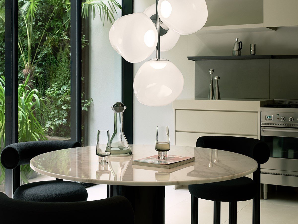 【トム ディクソン/Tom Dixon / GOODS】のMelt Mini Chandelier / メルト ミニ シャンデリア インテリア・キッズ・メンズ・レディースファッション・服の通販 founy(ファニー) 　送料無料　Free Shipping　ガラス　Glass, Glassware　コレクション　Collection, Seasonal Line　コンパクト　Compact, Small Size　ハンド　Hand, Handmade　ホーム・キャンプ・アウトドア・お取り寄せ　Home Living / Home & Lifestyle / Camping Gear / Outdoor Camping　家具・インテリア　Home Furniture & Interior. Stylish & Functional Living Spaces　ライト・照明　Lamps & Lighting Fixtures　シャンデリア・クリスタル照明　Chandelier / Crystal Ceiling Light　参考イメージ|ID: prp329100004940488 ipo3291000000037076991