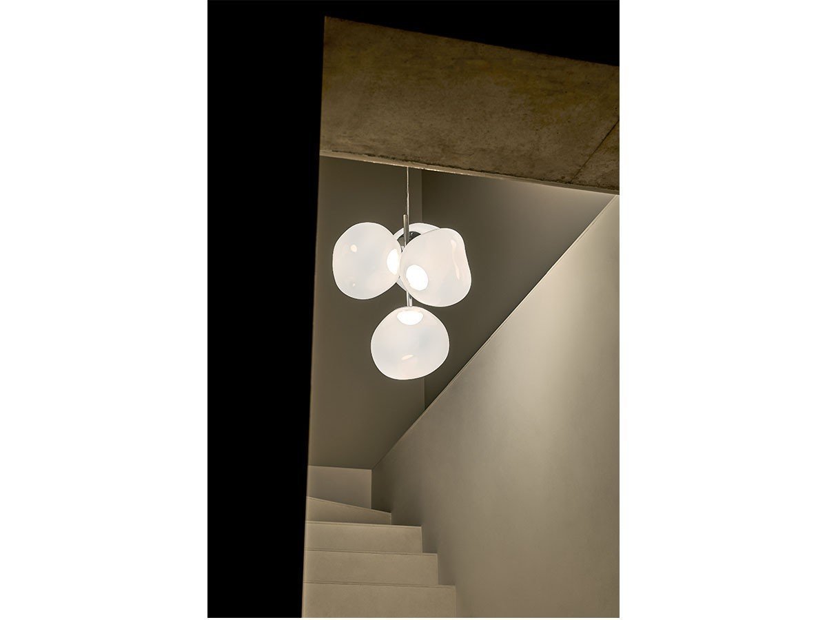 【トム ディクソン/Tom Dixon / GOODS】のMelt Mini Chandelier / メルト ミニ シャンデリア インテリア・キッズ・メンズ・レディースファッション・服の通販 founy(ファニー) 　送料無料　Free Shipping　ガラス　Glass, Glassware　コレクション　Collection, Seasonal Line　コンパクト　Compact, Small Size　ハンド　Hand, Handmade　ホーム・キャンプ・アウトドア・お取り寄せ　Home Living / Home & Lifestyle / Camping Gear / Outdoor Camping　家具・インテリア　Home Furniture & Interior. Stylish & Functional Living Spaces　ライト・照明　Lamps & Lighting Fixtures　シャンデリア・クリスタル照明　Chandelier / Crystal Ceiling Light　参考イメージ|ID: prp329100004940488 ipo3291000000037076998