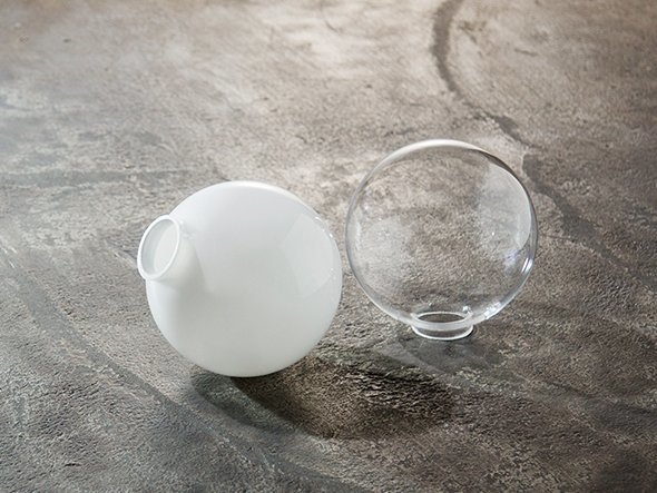 【フライミー ファクトリー/FLYMEe Factory / GOODS】のCUSTOM SERIES Basic Long Wall Lamp S × Tango / カスタムシリーズ ベーシックロングウォールランプ S × タンゴ インテリア・キッズ・メンズ・レディースファッション・服の通販 founy(ファニー) 　送料無料　Free Shipping　ガラス　Glass, Glassware　シンプル　Simple, Minimal　デスク　Desk, Work Desk　定番　Standard, Basic Item　ホーム・キャンプ・アウトドア・お取り寄せ　Home Living / Home & Lifestyle / Camping Gear / Outdoor Camping　家具・インテリア　Home Furniture & Interior. Stylish & Functional Living Spaces　ライト・照明　Lamps & Lighting Fixtures　タンゴシリーズ|ID: prp329100004940545 ipo3291000000037077560