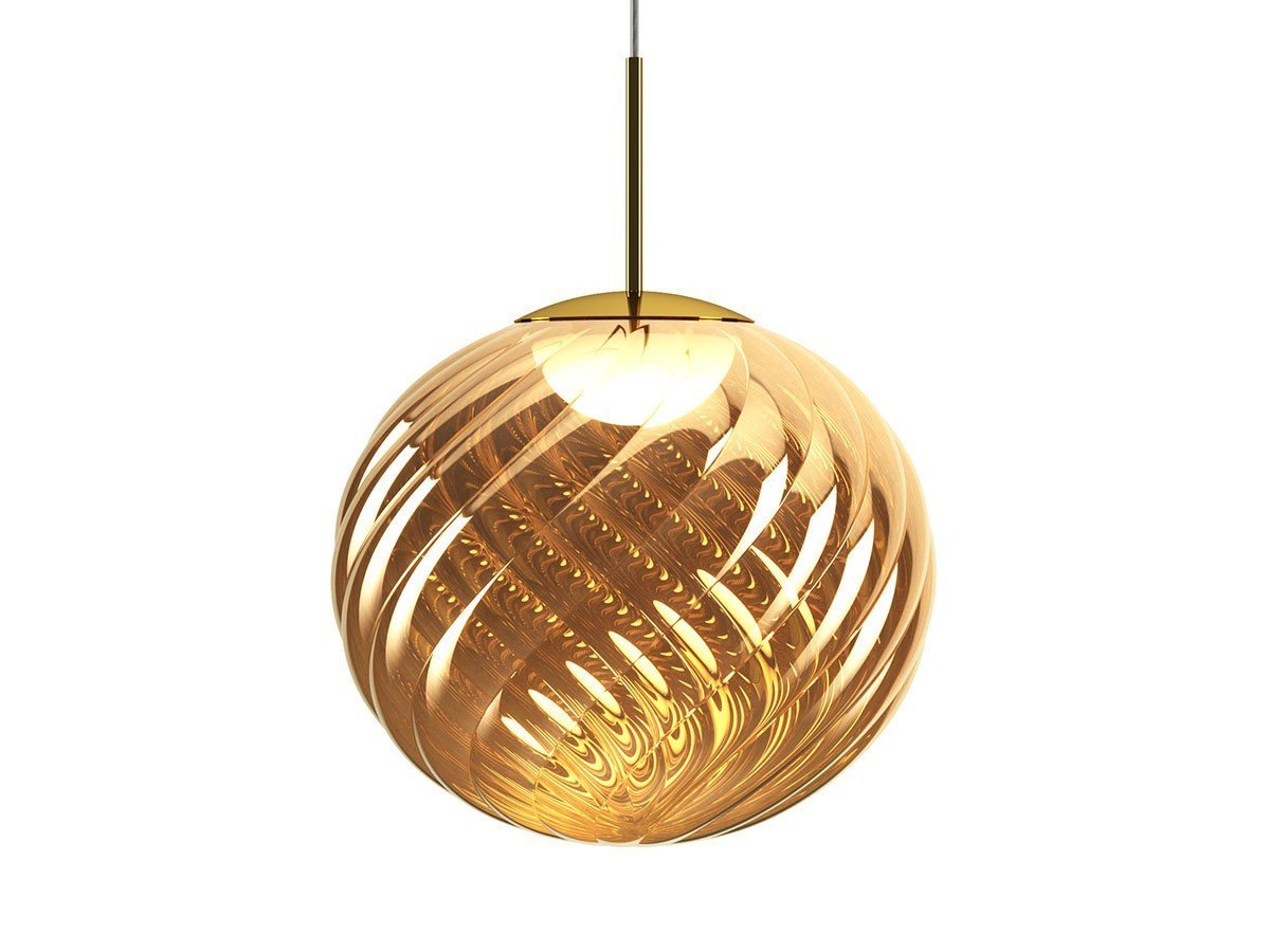 【トム ディクソン/Tom Dixon / GOODS】のWhirl Pendant 45 LED / ウァール ペンダントライト 45 内蔵LED インテリア・キッズ・メンズ・レディースファッション・服の通販 founy(ファニー) 　送料無料　Free Shipping　フォルム　Silhouette, Form　軽量　Lightweight, Ultra Light　ホーム・キャンプ・アウトドア・お取り寄せ　Home Living / Home & Lifestyle / Camping Gear / Outdoor Camping　家具・インテリア　Home Furniture & Interior. Stylish & Functional Living Spaces　ライト・照明　Lamps & Lighting Fixtures　ペンダントライト・吊り下げ照明　Pendant Light / Hanging Light Fixture　ゴールド|ID: prp329100004940587 ipo3291000000037077883