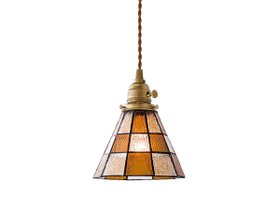 【フライミー ファクトリー/FLYMEe Factory / GOODS】のCUSTOM SERIES Brass Pendant Light × Stained Glass Checker / カスタムシリーズ 真鍮ペンダントライト(口金E26) × ステンドグラス(チェッカー) 大人の最旬トレンドファッション＆コーディネート founy(ファウニー) イエロー Yellow オレンジ Orange ツイスト Tweed, Tweed Fabric ハンド Hand, Handmade 送料無料 Free Shipping ホーム・キャンプ・アウトドア・お取り寄せ Home Living / Home & Lifestyle / Camping Gear / Outdoor Camping 家具・インテリア Home Furniture & Interior. Stylish & Functional Living Spaces ライト・照明 Lamps & Lighting Fixtures ペンダントライト・吊り下げ照明 Pendant Light / Hanging Light Fixture |ID:prp329100004940660