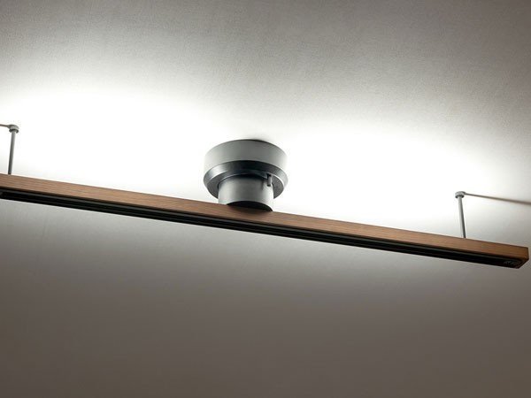 【フライミー ベーシック/FLYMEe BASIC / GOODS】のDUCT RAIL / 簡易取付け式ダクトレール LEDライト付 #121976 インテリア・キッズ・メンズ・レディースファッション・服の通販 founy(ファニー) 　送料無料　Free Shipping　アクセサリー　Fashion Accessories　リラックス　Relax, Relaxed Fit　ホーム・キャンプ・アウトドア・お取り寄せ　Home Living / Home & Lifestyle / Camping Gear / Outdoor Camping　家具・インテリア　Home Furniture & Interior. Stylish & Functional Living Spaces　ライト・照明　Lamps & Lighting Fixtures　上部LEDライト点灯時(昼白色)|ID: prp329100004940740 ipo3291000000037079041