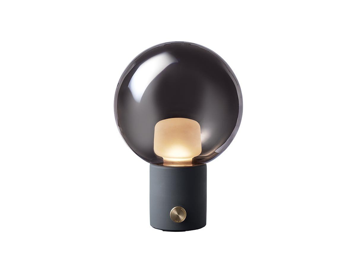 【フライミーパーラー/FLYMEe Parlor / GOODS】のPortable Lamp / ポータブルランプ #116856 インテリア・キッズ・メンズ・レディースファッション・服の通販 founy(ファニー) 　送料無料　Free Shipping　インナー　Innerwear　ガラス　Glass, Glassware　テーブル　Table, Dining Table　ホーム・キャンプ・アウトドア・お取り寄せ　Home Living / Home & Lifestyle / Camping Gear / Outdoor Camping　家具・インテリア　Home Furniture & Interior. Stylish & Functional Living Spaces　ライト・照明　Lamps & Lighting Fixtures　アッシュブラック + クローム|ID: prp329100004940784 ipo3291000000037079525