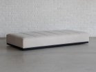 【オアシス/OASIS / GOODS】のGLOW SOFA / グロー ソファ 3人掛けベース 短脚使用イメージ|ID: prp329100004940882 ipo3291000000037080942