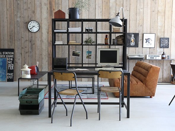 【タブ/tabu / GOODS】のZEPHYR SOFA / ゼファー 2人掛けソファ(L-25 CO-CRETE) インテリア・キッズ・メンズ・レディースファッション・服の通販 founy(ファニー) 　クッション　Cushion, Throw Pillow　シンプル　Simple, Minimal　ヴィンテージ　Vintage Style　ホーム・キャンプ・アウトドア・お取り寄せ　Home Living / Home & Lifestyle / Camping Gear / Outdoor Camping　家具・インテリア　Home Furniture & Interior. Stylish & Functional Living Spaces　ソファー　Couches & Sofas　参考イメージ|ID: prp329100004940913 ipo3291000000037081325