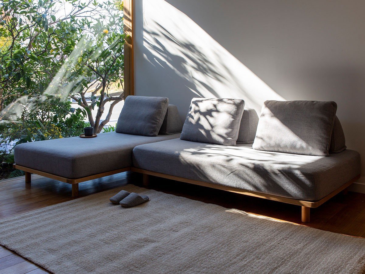 【フミ/Fumi / GOODS】の無駄のないソファ / 無駄のないソファ ベース + 背2点 インテリア・キッズ・メンズ・レディースファッション・服の通販 founy(ファニー) 　クッション　Cushion, Throw Pillow　ファブリック　Fabric, Textile　フラット　Flat, Flat Shoes　ホーム・キャンプ・アウトドア・お取り寄せ　Home Living / Home & Lifestyle / Camping Gear / Outdoor Camping　家具・インテリア　Home Furniture & Interior. Stylish & Functional Living Spaces　その他 インテリア雑貨、家具　Home Decor & Furniture Extras　ベースが2台あれば、脚をのばしてくつろげるカウチソファタイプとしても設置できます。|ID: prp329100004940940 ipo3291000000037081532