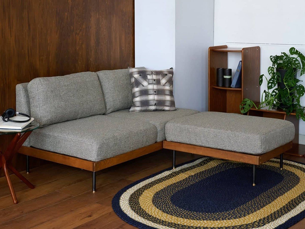 【ジャーナルスタンダード ファニチャー/journal standard Furniture / GOODS】のLILLE SOFA 2P / リル ソファ 2人掛け インテリア・キッズ・メンズ・レディースファッション・服の通販 founy(ファニー) 　ウッド　Wooden Design　コンパクト　Compact, Small Size　シンプル　Simple, Minimal　スリム　Slim, Slim Fit　テーブル　Table, Dining Table　ヴィンテージ　Vintage Style　ホーム・キャンプ・アウトドア・お取り寄せ　Home Living / Home & Lifestyle / Camping Gear / Outdoor Camping　家具・インテリア　Home Furniture & Interior. Stylish & Functional Living Spaces　ソファー　Couches & Sofas　組合せ例:2人掛け + オットマン|ID: prp329100004940950 ipo3291000000037081724