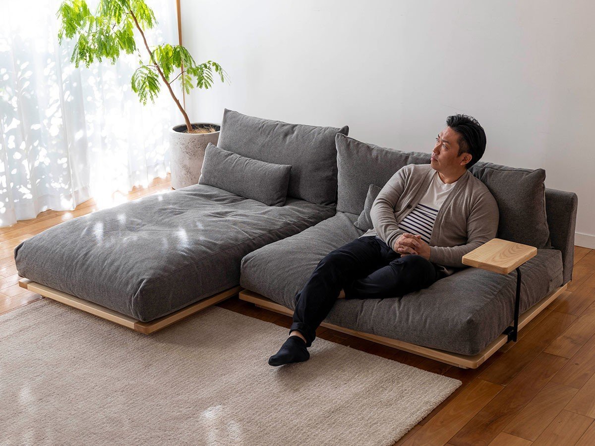 【フミ/Fumi / GOODS】の幸せになるソファ / 幸せになるソファ ワイド(コーデュロイ) インテリア・キッズ・メンズ・レディースファッション・服の通販 founy(ファニー) 　クッション　Cushion, Throw Pillow　コーデュロイ　Corduroy, Cord Fabric　スマート　Smart, Elegant　タオル　Towel, Bath Towel　テーブル　Table, Dining Table　フェザー　Feather, Feather Detail　ワイド　Wide, Wide Fit　冬　Winter / This Winter　おすすめ　Recommended / Our Picks　夏　Summer　ホーム・キャンプ・アウトドア・お取り寄せ　Home Living / Home & Lifestyle / Camping Gear / Outdoor Camping　家具・インテリア　Home Furniture & Interior. Stylish & Functional Living Spaces　その他 インテリア雑貨、家具　Home Decor & Furniture Extras　「ロータイプ脚部」参考イメージ|ID: prp329100004940964 ipo3291000000037081942