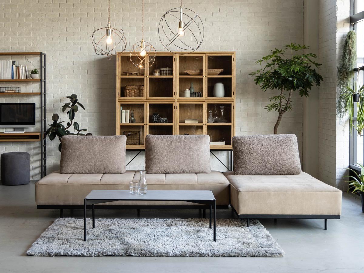 【オアシス/OASIS / GOODS】のGLOW SOFA / グロー ソファ 3人掛けベース + 背クッション2点 インテリア・キッズ・メンズ・レディースファッション・服の通販 founy(ファニー) 　クッション　Cushion, Throw Pillow　バランス　Balance, Style Balance　フラット　Flat, Flat Shoes　モコモコ　Fuzzy, Fluffy　モダン　Modern, Contemporary　ホーム・キャンプ・アウトドア・お取り寄せ　Home Living / Home & Lifestyle / Camping Gear / Outdoor Camping　家具・インテリア　Home Furniture & Interior. Stylish & Functional Living Spaces　ソファー　Couches & Sofas　セット内容:3人掛けベース、2人掛けベース、背クッション × 3|ID: prp329100004940969 ipo3291000000037082007