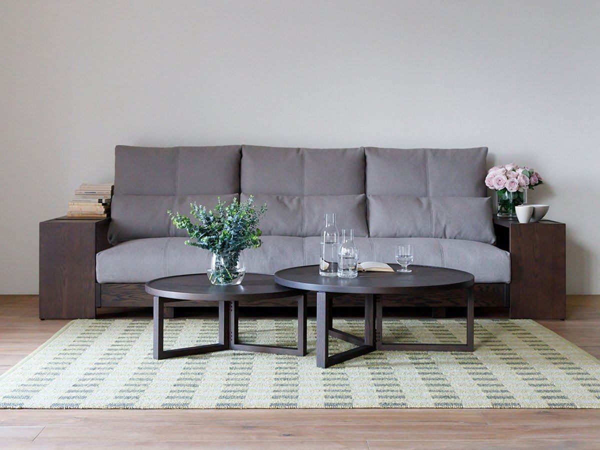 【ヒラシマ/HIRASHIMA / GOODS】のLIBERIA PLUS Sofa / リベリアプラス ソファ インテリア・キッズ・メンズ・レディースファッション・服の通販 founy(ファニー) 　クッション　Cushion, Throw Pillow　雑誌　Magazine, Fashion Magazine　フレーム　Frame, Outline　ミドル　Middle Length, Mid Height　ラバー　Rubber, Rubber Sole　ホーム・キャンプ・アウトドア・お取り寄せ　Home Living / Home & Lifestyle / Camping Gear / Outdoor Camping　家具・インテリア　Home Furniture & Interior. Stylish & Functional Living Spaces　ソファー　Couches & Sofas　参考イメージ|ID: prp329100004940971 ipo3291000000037082073