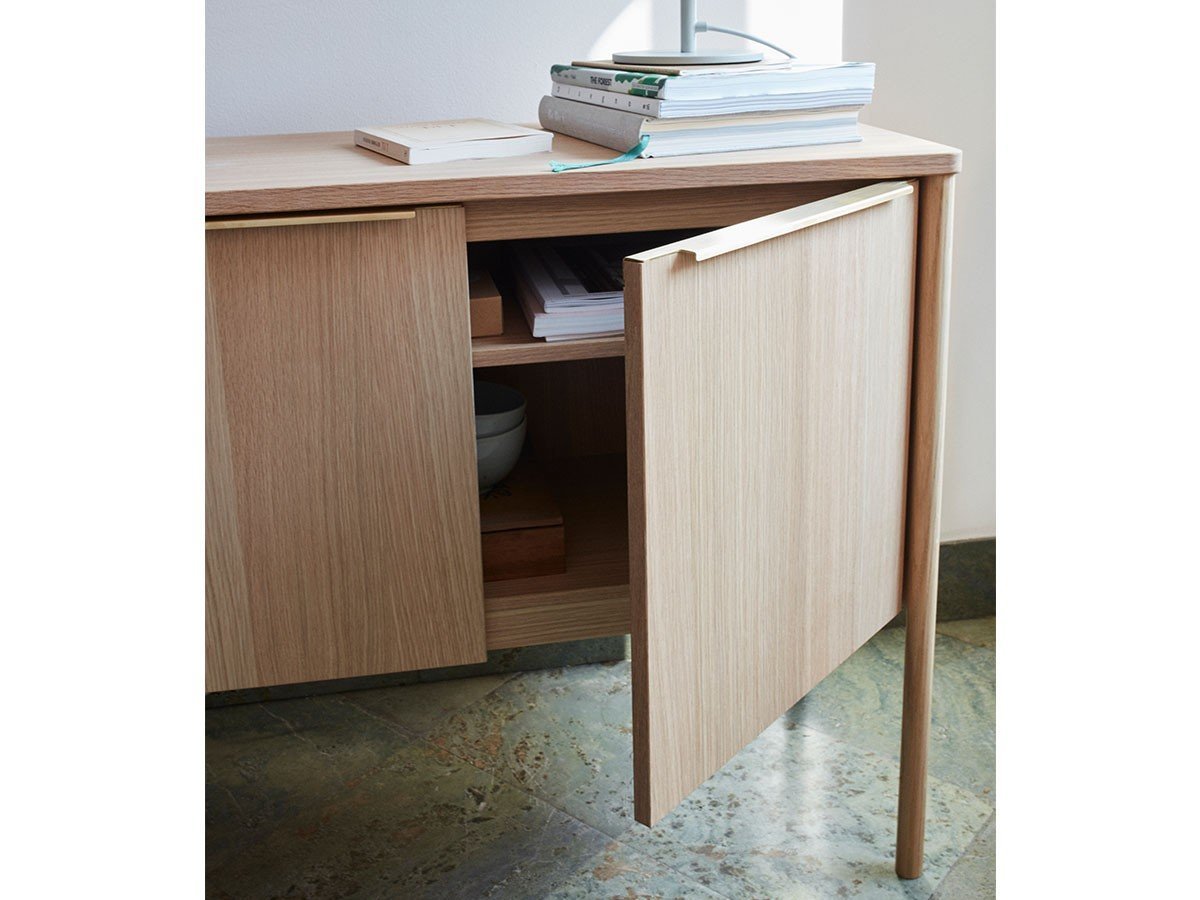 【フリッツ ハンセン/FRITZ HANSEN / GOODS】のJut Cabinet / ジュット キャビネット(大理石天板) インテリア・キッズ・メンズ・レディースファッション・服の通販 founy(ファニー) 　エレガント 上品　Elegant　オイル　Body Oil　なめらか　Smooth, Silky Texture　モダン　Modern, Contemporary　ホーム・キャンプ・アウトドア・お取り寄せ　Home Living / Home & Lifestyle / Camping Gear / Outdoor Camping　家具・インテリア　Home Furniture & Interior. Stylish & Functional Living Spaces　収納家具・キャビネット　Storage Furniture　収納キャビネット・扉付き棚　Cabinet / Storage Cabinet　ホーム・キャンプ・アウトドア・お取り寄せ　Home Living / Home & Lifestyle / Camping Gear / Outdoor Camping　家具・インテリア　Home Furniture & Interior. Stylish & Functional Living Spaces　収納家具・キャビネット　Storage Furniture　サイドボード・リビング収納　Cabinet / Storage Cabinet　参考イメージ|ID: prp329100004941075 ipo3291000000037083391