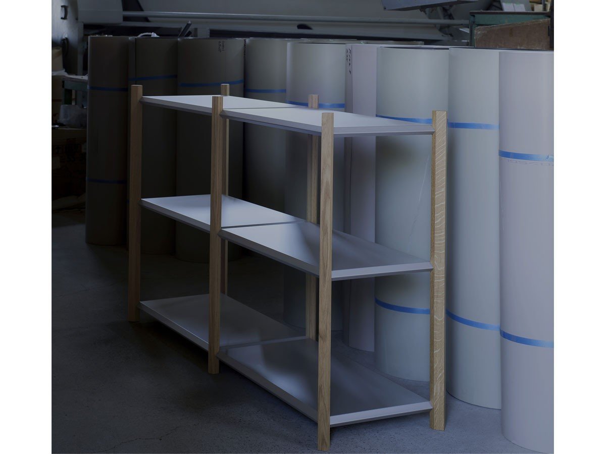 【フルクラム/Fulcrum / GOODS】のBaguette shelf 6shelves / バゲットシェルフ 3段 × 2列 インテリア・キッズ・メンズ・レディースファッション・服の通販 founy(ファニー) 　シルバー　Silver, Metallic Silver　シンプル　Simple, Minimal　テクスチャー　Texture, Textured Fabric　メタリック　Metallic, Shiny Finish　送料無料　Free Shipping　ホーム・キャンプ・アウトドア・お取り寄せ　Home Living / Home & Lifestyle / Camping Gear / Outdoor Camping　家具・インテリア　Home Furniture & Interior. Stylish & Functional Living Spaces　収納家具・キャビネット　Storage Furniture　シェルフ・オープンラック・収納棚　Open Shelf Rack　棚板には、建築板金で使用する、わずか0.8mmの鉄板を用いています。|ID: prp329100004941289 ipo3291000000037085240