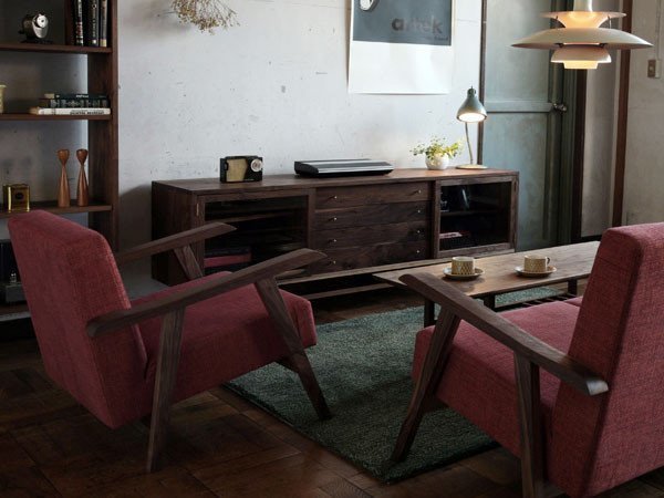 【グリニッチ オリジナル ファニチャー/greeniche original furniture / GOODS】のSide Board 1800 / サイドボード 1800 インテリア・キッズ・メンズ・レディースファッション・服の通販 founy(ファニー) 　アクセサリー　Fashion Accessories　アンティーク　Antique-Inspired　ウッド　Wooden Design　オイル　Body Oil　ガラス　Glass, Glassware　スクエア　Square, Square Shape　人気　Popular, Best Seller　ビンテージ　Vintage, Retro Style　おすすめ　Recommended / Our Picks　ホーム・キャンプ・アウトドア・お取り寄せ　Home Living / Home & Lifestyle / Camping Gear / Outdoor Camping　家具・インテリア　Home Furniture & Interior. Stylish & Functional Living Spaces　収納家具・キャビネット　Storage Furniture　サイドボード・リビング収納　Cabinet / Storage Cabinet　ウッド:ウォルナット|ID: prp329100004941308 ipo3291000000037085354