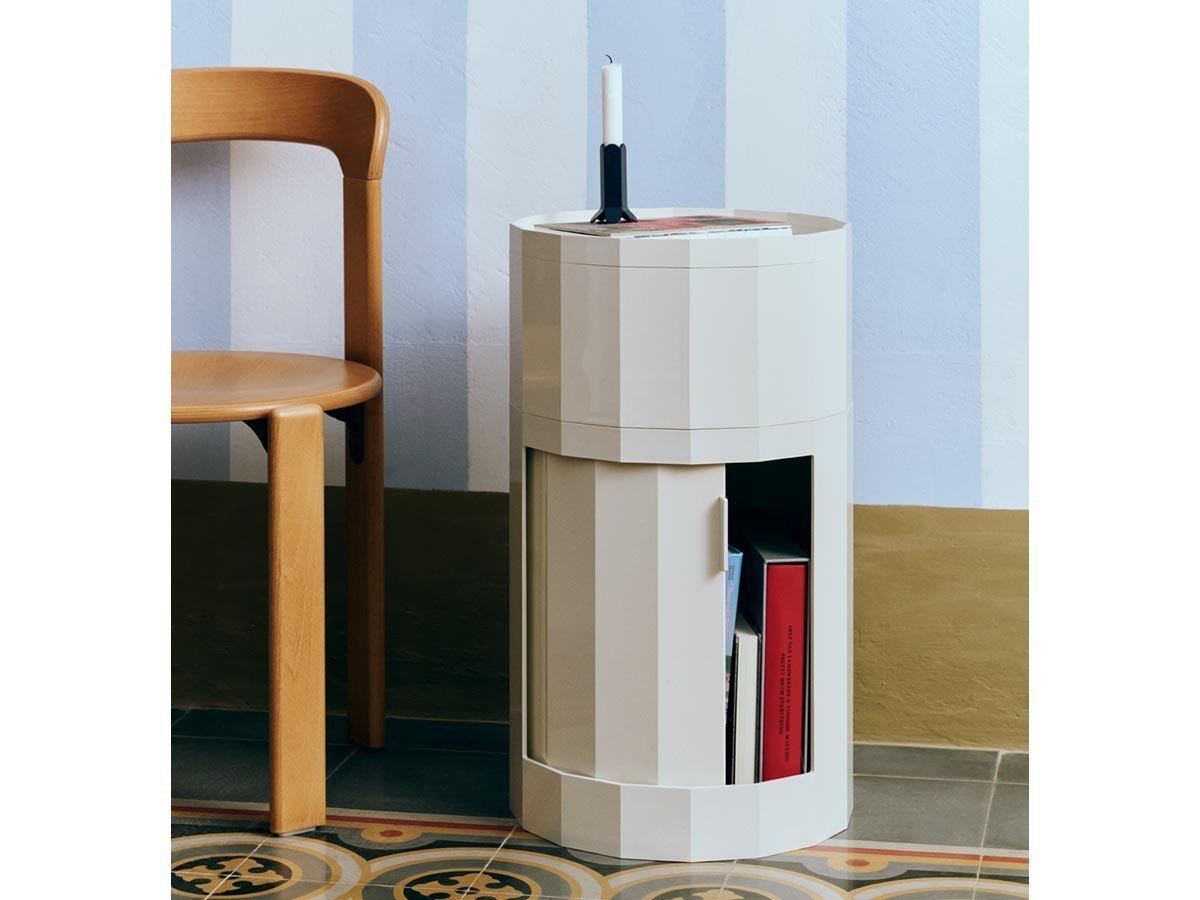 【ヘイ/HAY / GOODS】のFACET CABINET HIGH / ファセット キャビネット ハイ インテリア・キッズ・メンズ・レディースファッション・服の通販 founy(ファニー) 　テーブル　Table, Dining Table　フォルム　Silhouette, Form　送料無料　Free Shipping　ホーム・キャンプ・アウトドア・お取り寄せ　Home Living / Home & Lifestyle / Camping Gear / Outdoor Camping　家具・インテリア　Home Furniture & Interior. Stylish & Functional Living Spaces　テーブル　Dining, Coffee & Side Tables　サイドテーブル・ナイトテーブル　Side & End Tables　ホーム・キャンプ・アウトドア・お取り寄せ　Home Living / Home & Lifestyle / Camping Gear / Outdoor Camping　家具・インテリア　Home Furniture & Interior. Stylish & Functional Living Spaces　収納家具・キャビネット　Storage Furniture　収納キャビネット・扉付き棚　Cabinet / Storage Cabinet　ホーム・キャンプ・アウトドア・お取り寄せ　Home Living / Home & Lifestyle / Camping Gear / Outdoor Camping　家具・インテリア　Home Furniture & Interior. Stylish & Functional Living Spaces　収納家具・キャビネット　Storage Furniture　チェストワゴン・移動式収納　Mobile Wagon　ミスティグレー|ID: prp329100004941462 ipo3291000000037086708