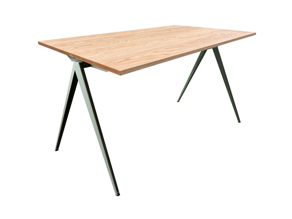 【ガルファニタス/Galvanitas / GOODS】のTD.4 TABLE / TD.4 テーブル インテリア・キッズ・メンズ・レディースファッション・服の通販 founy(ファニー) 　送料無料　Free Shipping　オイル　Body Oil　シンプル　Simple, Minimal　テーブル　Table, Dining Table　デスク　Desk, Work Desk　ホーム・キャンプ・アウトドア・お取り寄せ　Home Living / Home & Lifestyle / Camping Gear / Outdoor Camping　家具・インテリア　Home Furniture & Interior. Stylish & Functional Living Spaces　テーブル　Dining, Coffee & Side Tables　ダイニングテーブル・食卓テーブル　Dining Tables　天板:レッドオーク、脚部:セメントグレイ|ID: prp329100004941517 ipo3291000000037087173