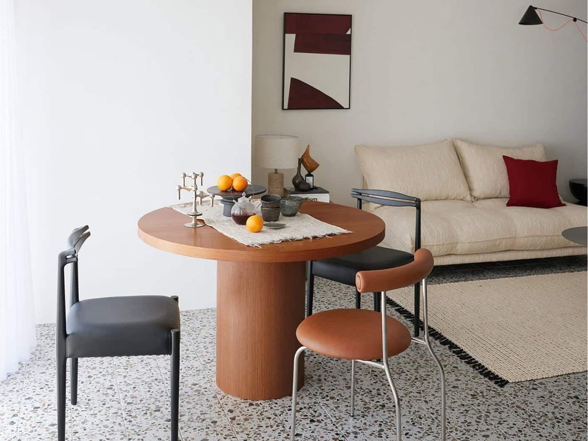 【ジャーナルスタンダード ファニチャー/journal standard Furniture / GOODS】のPORTO ROUND TABLE / ポルト ラウンドテーブル インテリア・キッズ・メンズ・レディースファッション・服の通販 founy(ファニー) 　テーブル　Table, Dining Table　ラウンド　Round, Round Neck　ホーム・キャンプ・アウトドア・お取り寄せ　Home Living / Home & Lifestyle / Camping Gear / Outdoor Camping　家具・インテリア　Home Furniture & Interior. Stylish & Functional Living Spaces　テーブル　Dining, Coffee & Side Tables　ダイニングテーブル・食卓テーブル　Dining Tables　ブラウン|ID: prp329100004941730 ipo3291000000037088967