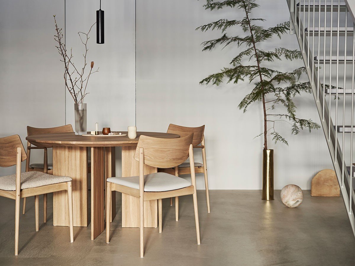 【カリモクケース/KARIMOKU CASE / GOODS】のA-DT03 / A-DT03 インテリア・キッズ・メンズ・レディースファッション・服の通販 founy(ファニー) 　アクセサリー　Fashion Accessories　ガラス　Glass, Glassware　コレクション　Collection, Seasonal Line　テーブル　Table, Dining Table　モダン　Modern, Contemporary　ラウンド　Round, Round Neck　ホーム・キャンプ・アウトドア・お取り寄せ　Home Living / Home & Lifestyle / Camping Gear / Outdoor Camping　家具・インテリア　Home Furniture & Interior. Stylish & Functional Living Spaces　テーブル　Dining, Coffee & Side Tables　ダイニングテーブル・食卓テーブル　Dining Tables　Photographer:Masaaki Inoue, BouillonInteri|ID: prp329100004941772 ipo3291000000037089224