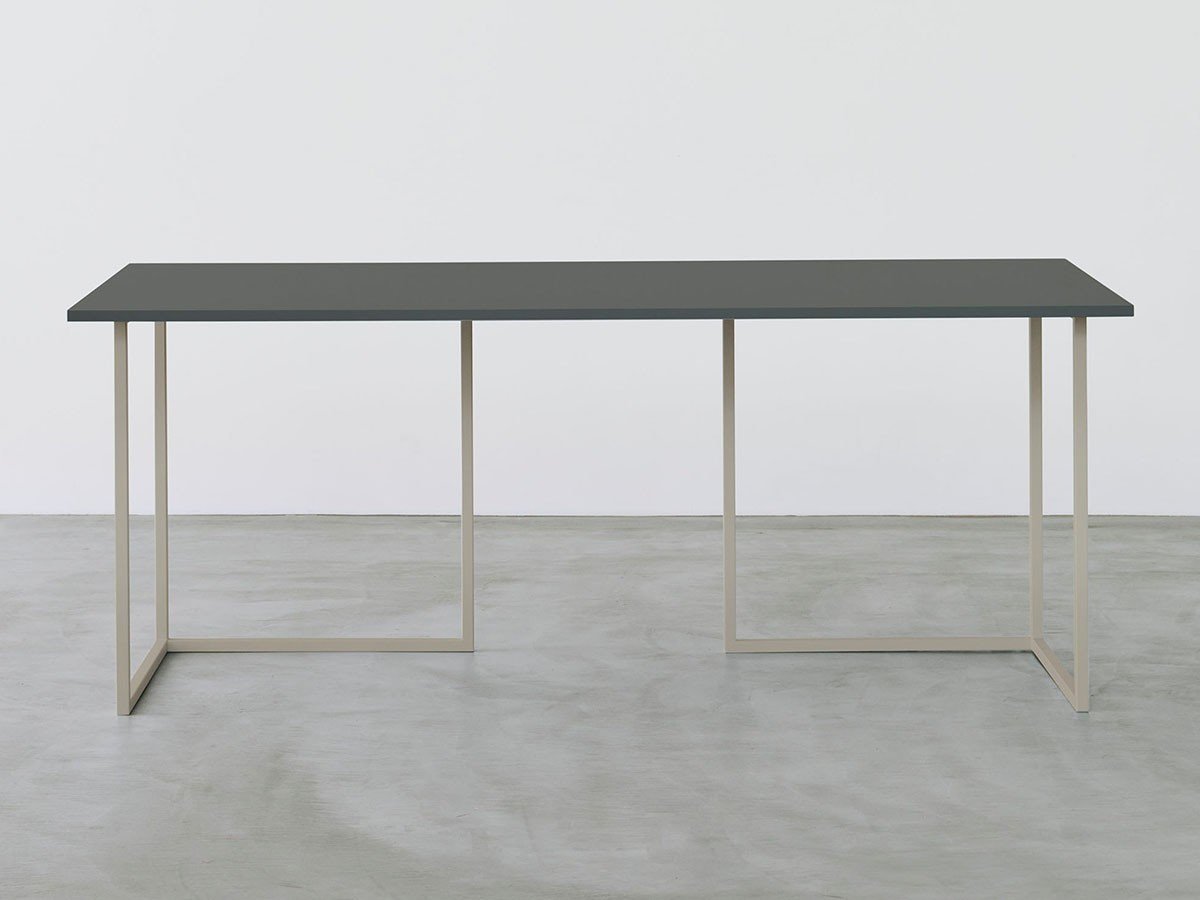 【スティール/stiiilll / GOODS】のTable Set / テーブルセット メラミン天板 + スチール脚 L インテリア・キッズ・メンズ・レディースファッション・服の通販 founy(ファニー) 　シンプル　Simple, Minimal　スリム　Slim, Slim Fit　テーブル　Table, Dining Table　デスク　Desk, Work Desk　フラット　Flat, Flat Shoes　ホーム・キャンプ・アウトドア・お取り寄せ　Home Living / Home & Lifestyle / Camping Gear / Outdoor Camping　家具・インテリア　Home Furniture & Interior. Stylish & Functional Living Spaces　テーブル　Dining, Coffee & Side Tables　ダイニングテーブル・食卓テーブル　Dining Tables　天板ダークグレー、脚部グレー|ID: prp329100004941793 ipo3291000000037089377