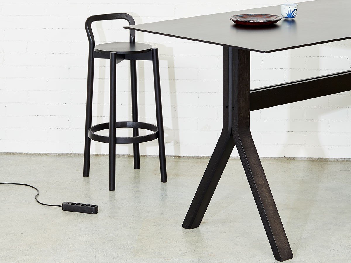 【カリモクニュースタンダード/KARIMOKU NEW STANDARD / GOODS】のSPECTRUM HIGH ST / スペクトラムハイ ST 190 インテリア・キッズ・メンズ・レディースファッション・服の通販 founy(ファニー) 　テーブル　Table, Dining Table　ビジネス 仕事 通勤　Business / Work / Commuting　ホーム・キャンプ・アウトドア・お取り寄せ　Home Living / Home & Lifestyle / Camping Gear / Outdoor Camping　家具・インテリア　Home Furniture & Interior. Stylish & Functional Living Spaces　テーブル　Dining, Coffee & Side Tables　コンソールテーブル・カウンター机　Console & Hallway Tables　Photo Credit:Silvia Orlandi Puntino|ID: prp329100004941798 ipo3291000000037089468