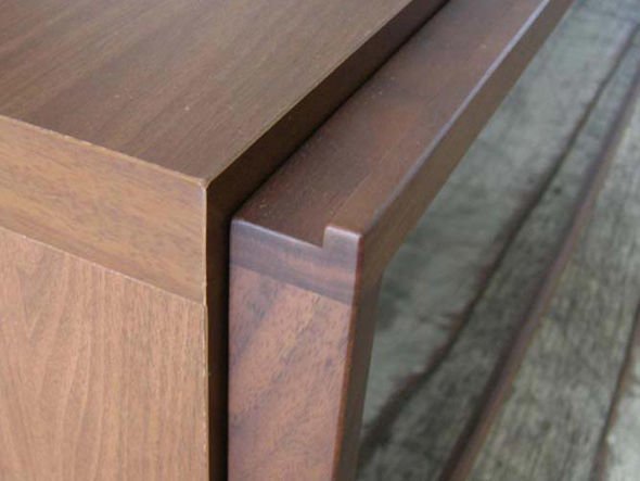 【フライミー ヴェール/FLYMEe vert / GOODS】のTV Board / テレビボード #4064 インテリア・キッズ・メンズ・レディースファッション・服の通販 founy(ファニー) 　ガラス　Glass, Glassware　フラップ　Flap, Flap Pocket　モダン　Modern, Contemporary　ホーム・キャンプ・アウトドア・お取り寄せ　Home Living / Home & Lifestyle / Camping Gear / Outdoor Camping　家具・インテリア　Home Furniture & Interior. Stylish & Functional Living Spaces　テレビボード・テレビ台　TV Cabinets & Consoles　テレビ台・TVボード　Tv Board　扉と引出しの引き手はシンプルな掘り込み式です。|ID: prp329100004942149 ipo3291000000037091749