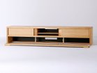 【日進木工/NISSHIN MOKKOU / GOODS】のCARVE TV Board / カーヴ テレビボード パネルは取り外し可能で、配線の作業がしやすい設計です。|ID: prp329100004942221 ipo3291000000037092229